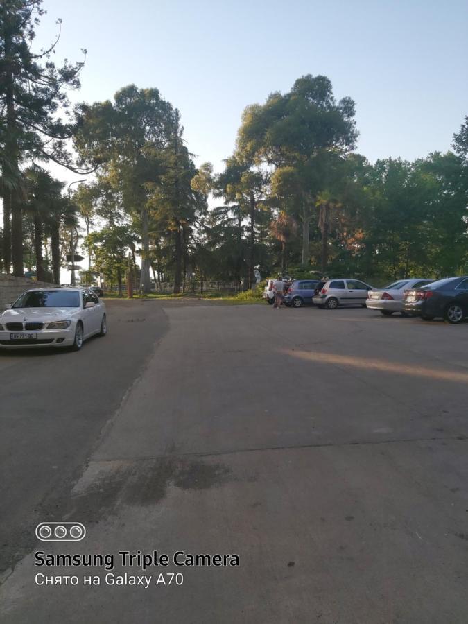 Квартира У Моря С Двумя Балконами Batumi Luaran gambar